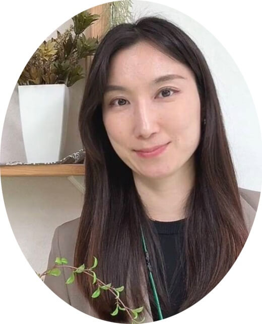 柳 秀里